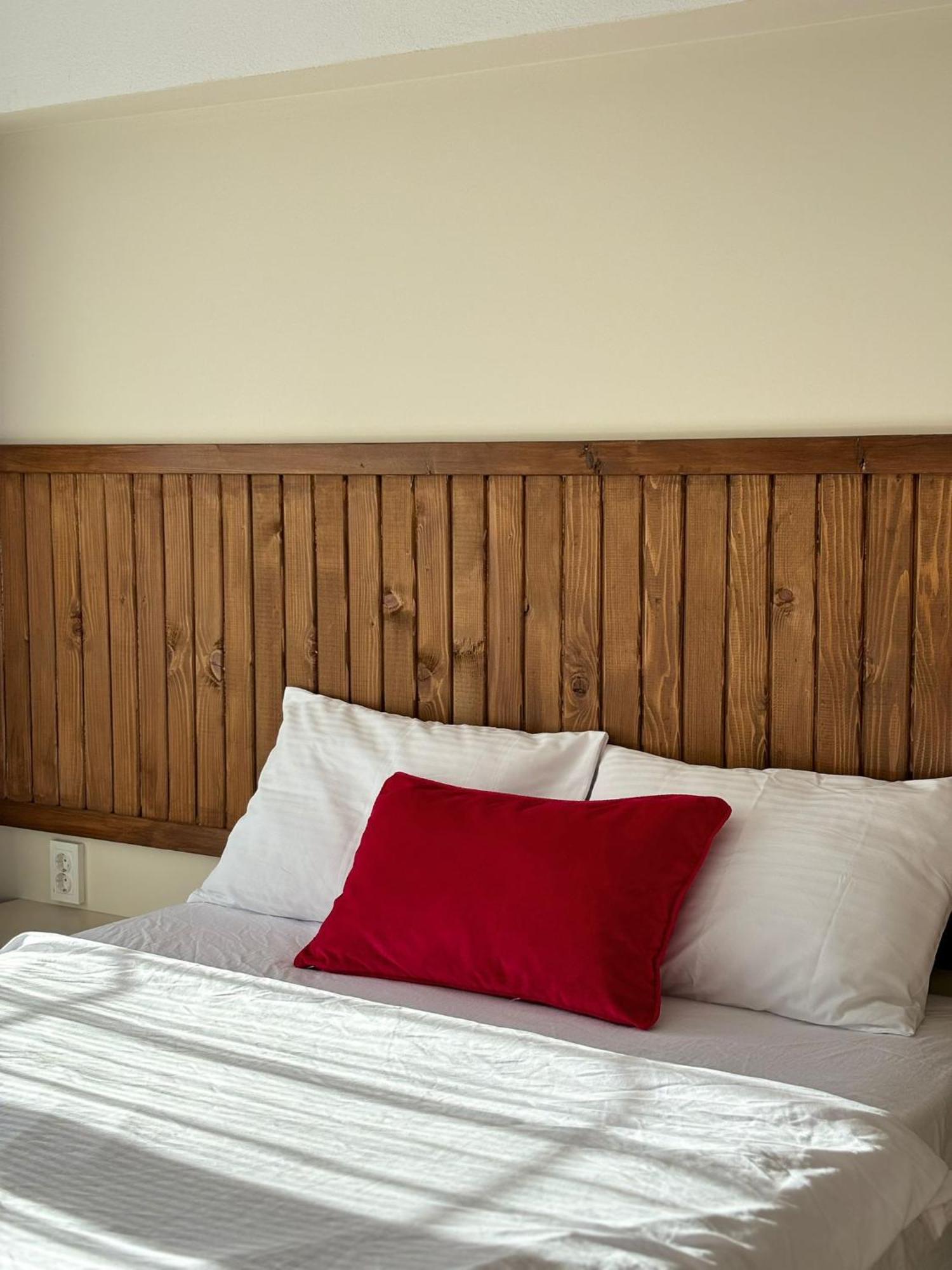 Alacati Albatross Hotel ภายนอก รูปภาพ