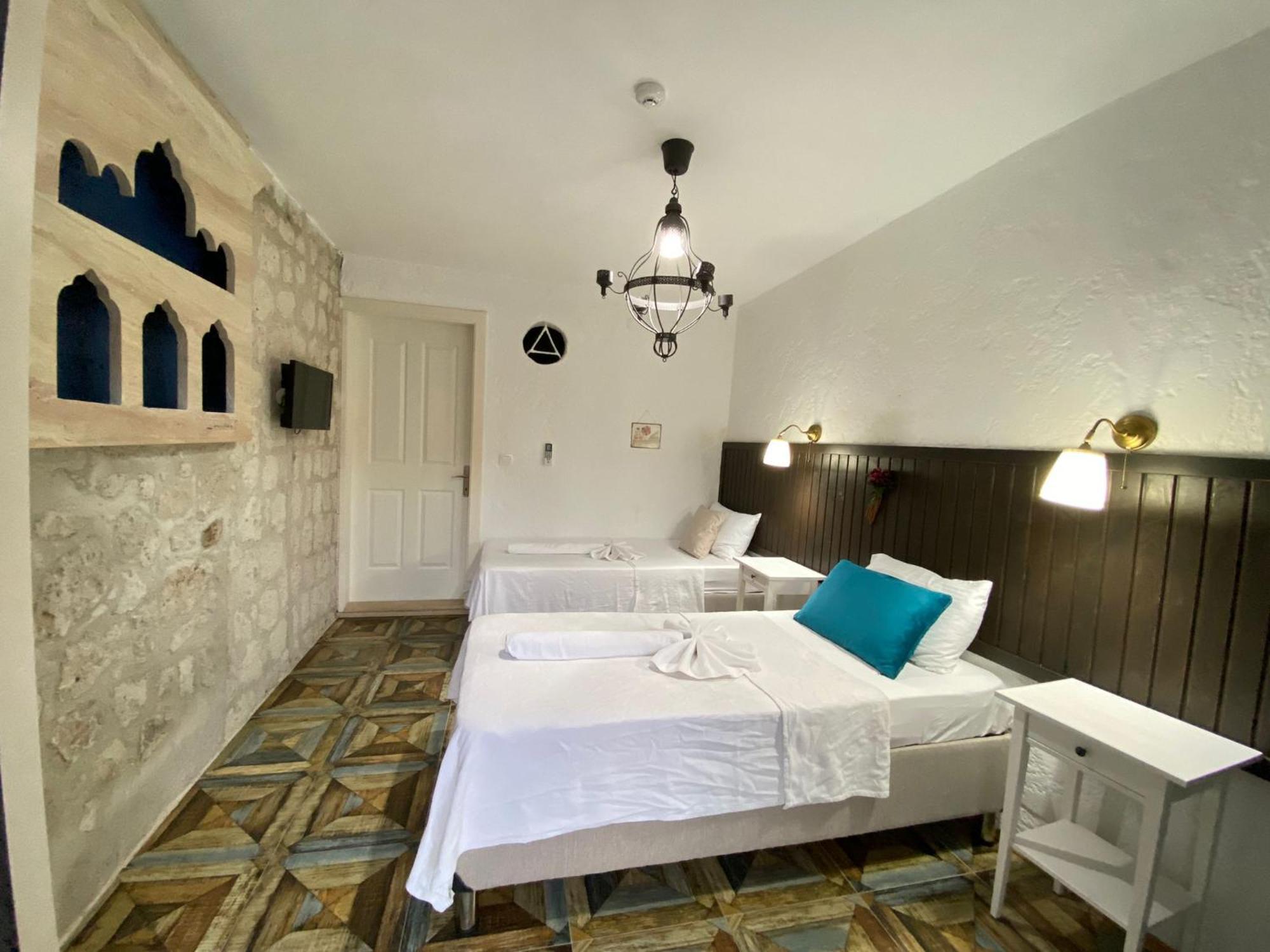 Alacati Albatross Hotel ภายนอก รูปภาพ